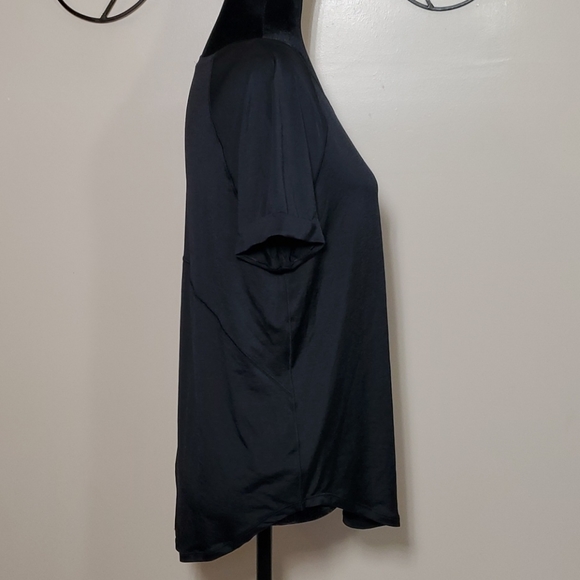 Lululemon Open Up Tie Back Tee - Picture 8 of 8